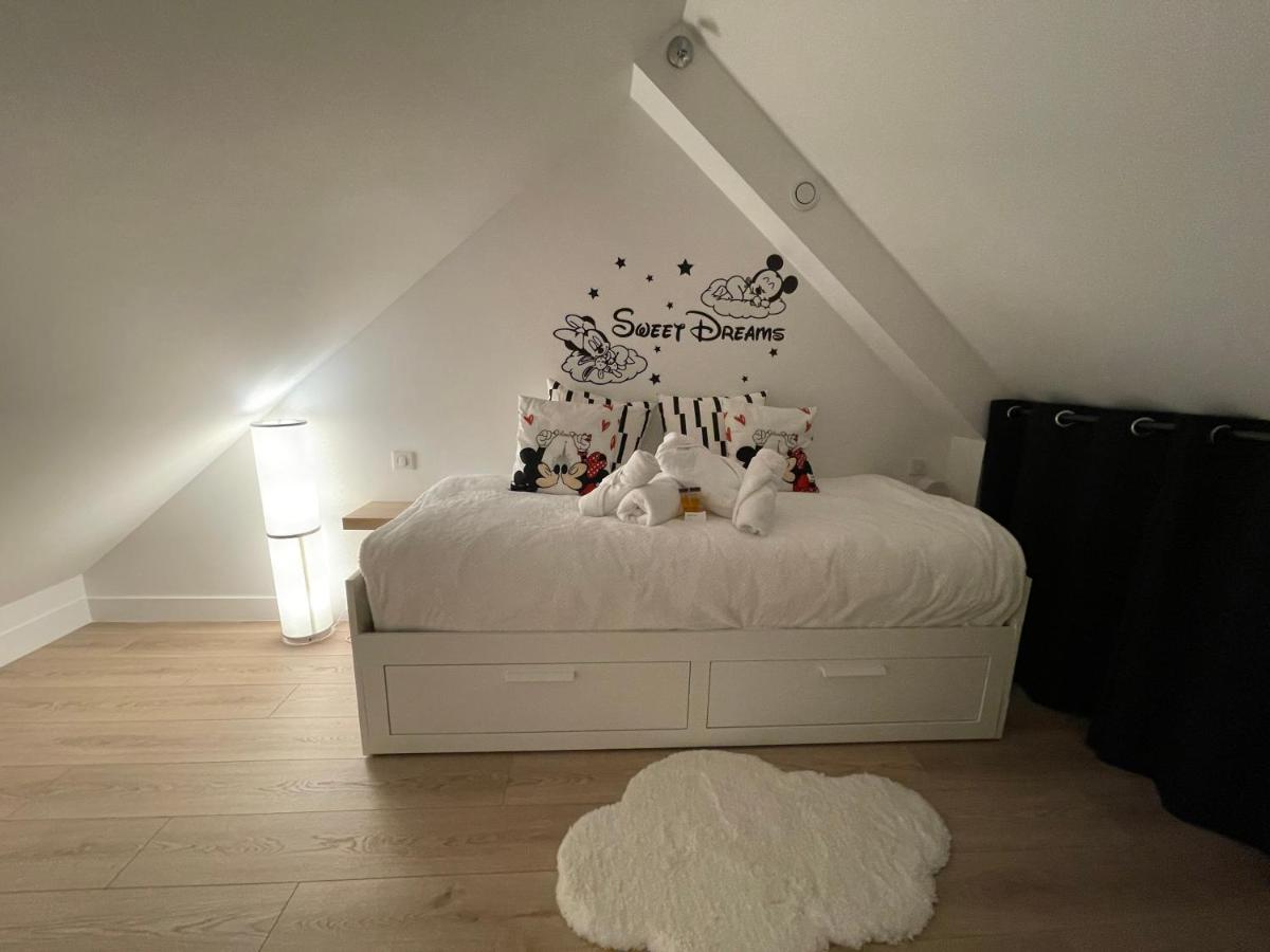 维哲斯特Paris House别墅 外观 照片